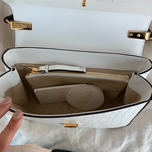 ✨ Chloe ✨ C Croc-Embossed Leather Shoulder Bag - Picture 6 of 8